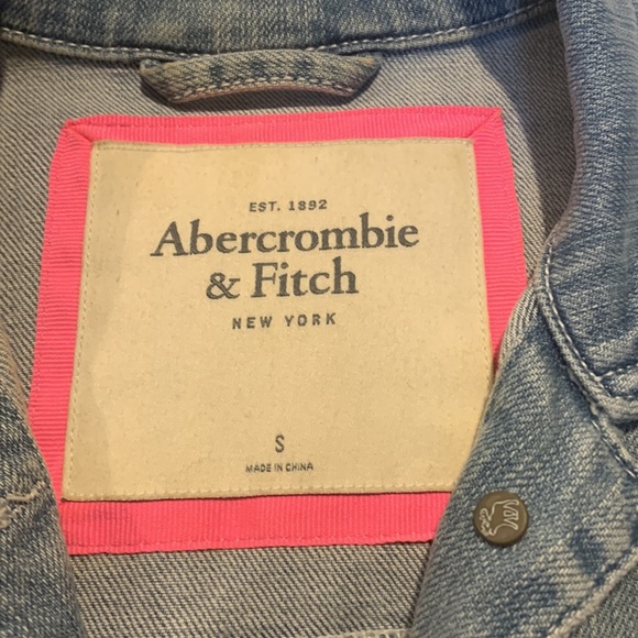 Abercrombie cropped denim jacket - Picture 4 of 6